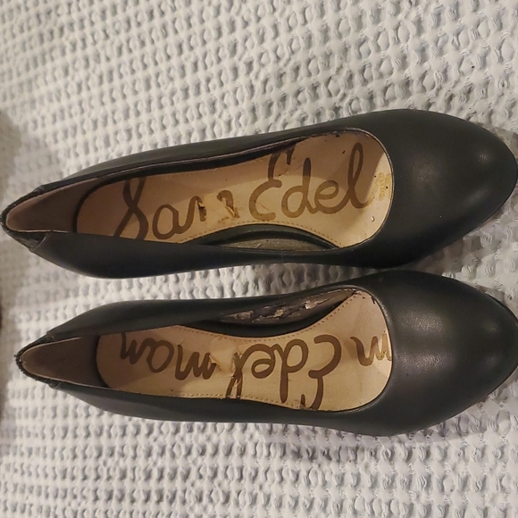 Sam Edelman Shoes - SAM Edleman Black Pumps Size 5.5
